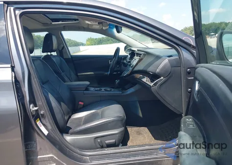 2013 Toyota Avalon Xle Touring z USA, uszkodzony, nr VIN 4T1BK1EB2DU017735